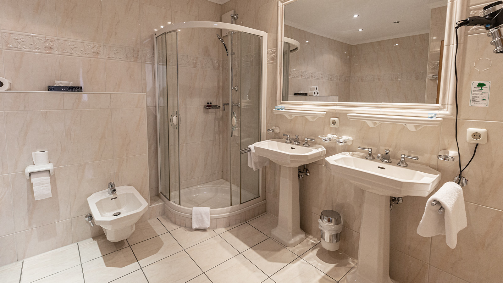 zimmer dh hotel vechta suite doppelzimmer